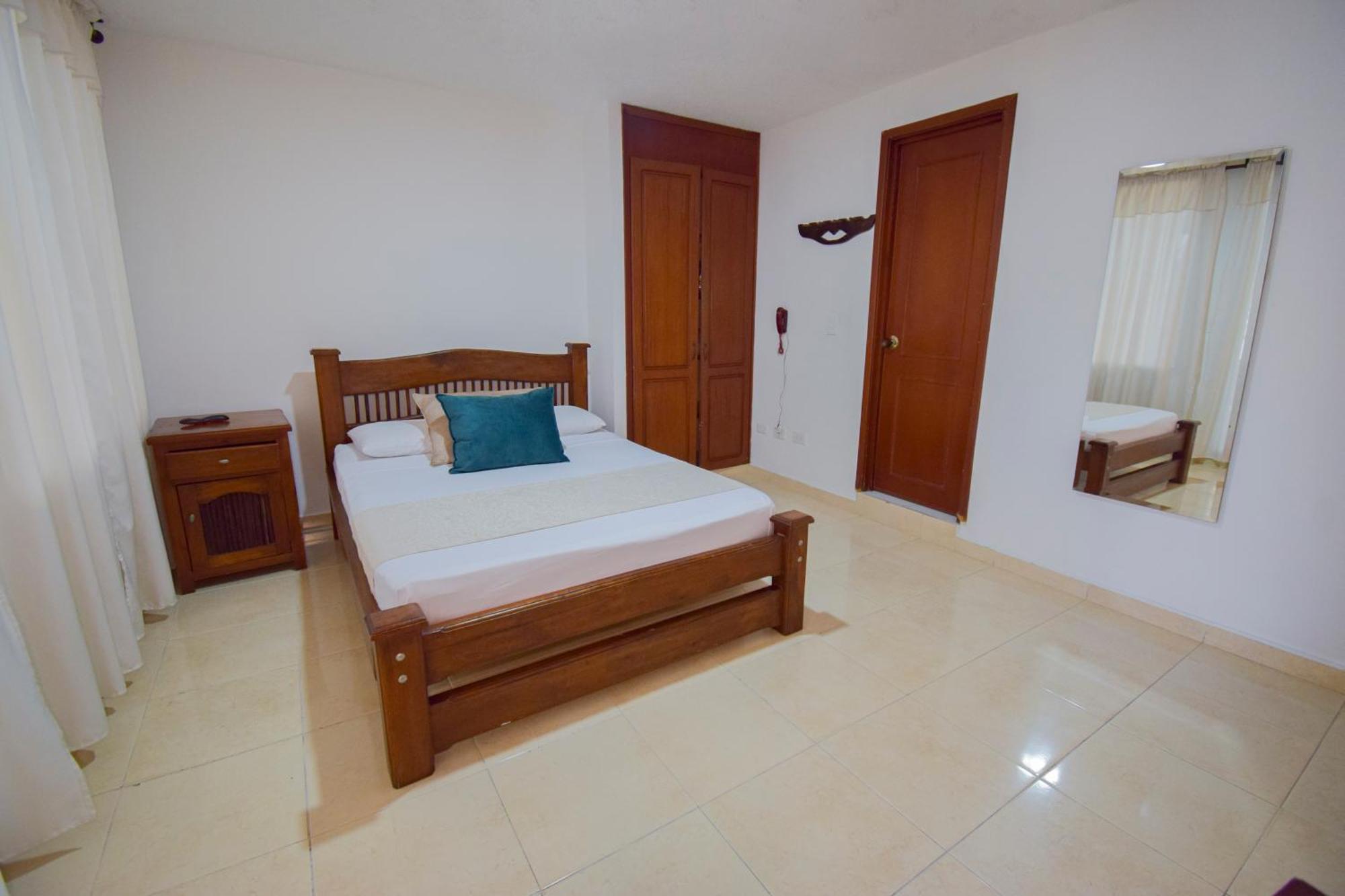 Hotel Toledo Plaza Armenia  Exterior foto